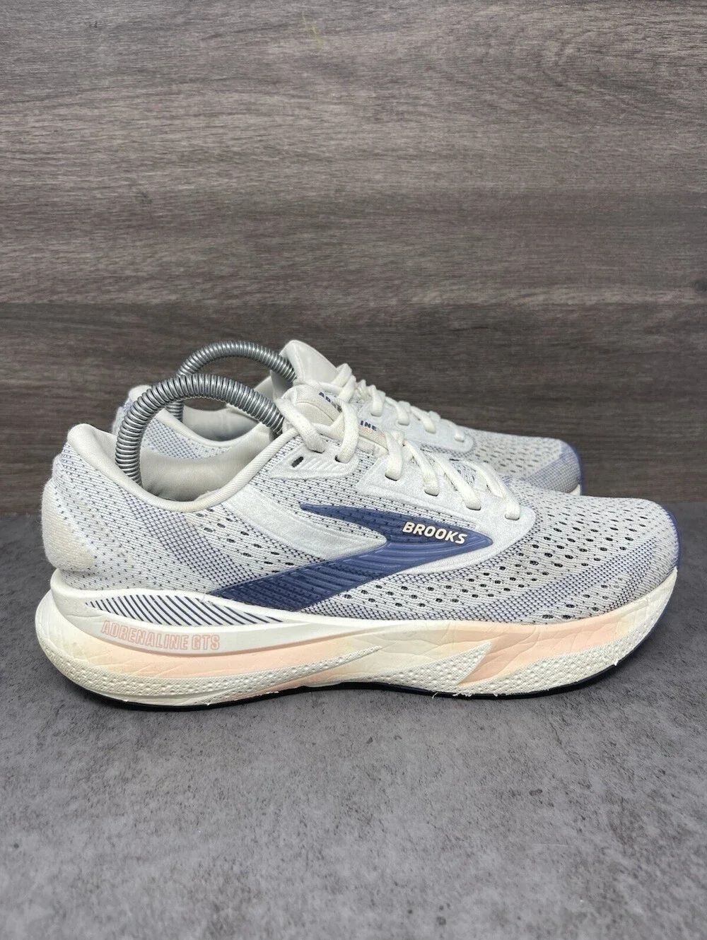Brooks Adrenaline GTS 24 White Blue Pink Womens Size 8.5 Running Shoes